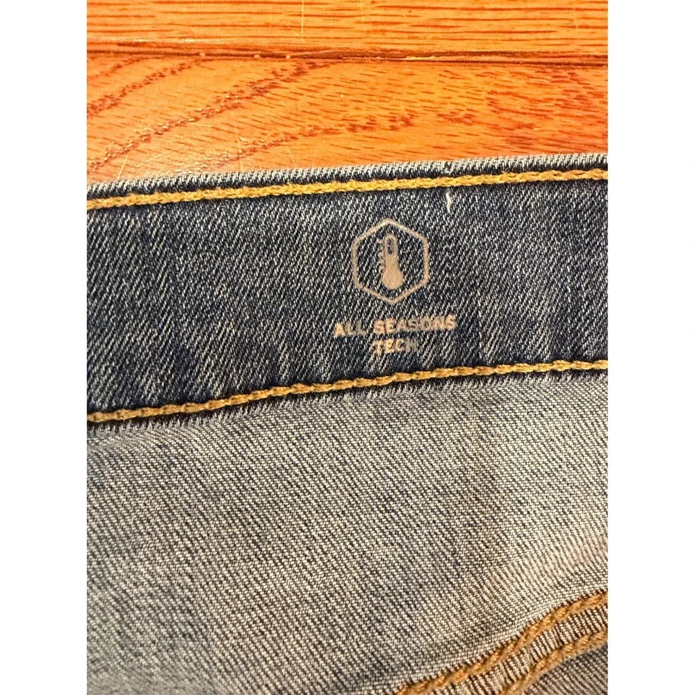 Levis 541 Athletic Straight Jeans Mens 46x30 Blue All Seasons Tech Denim Red Tab